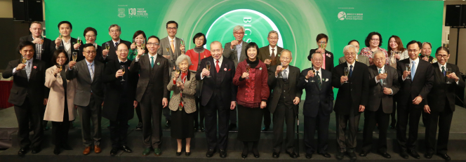 The opening ceremony of the Big Shots Photo Exhibition was officiated by Ms Michelle Li, Director of Leisure and Cultural Services Department; Dr David Li, Pro-Chancellor, HKU; Professor Paul Tam, Provost, HKU; Professor Gabriel Leung, Dean of Medicine, HKU; representatives of the “Celebration of 130 Years of Medicine” Board of Overseers and Steering Committee; as well as the curators of the exhibition. 